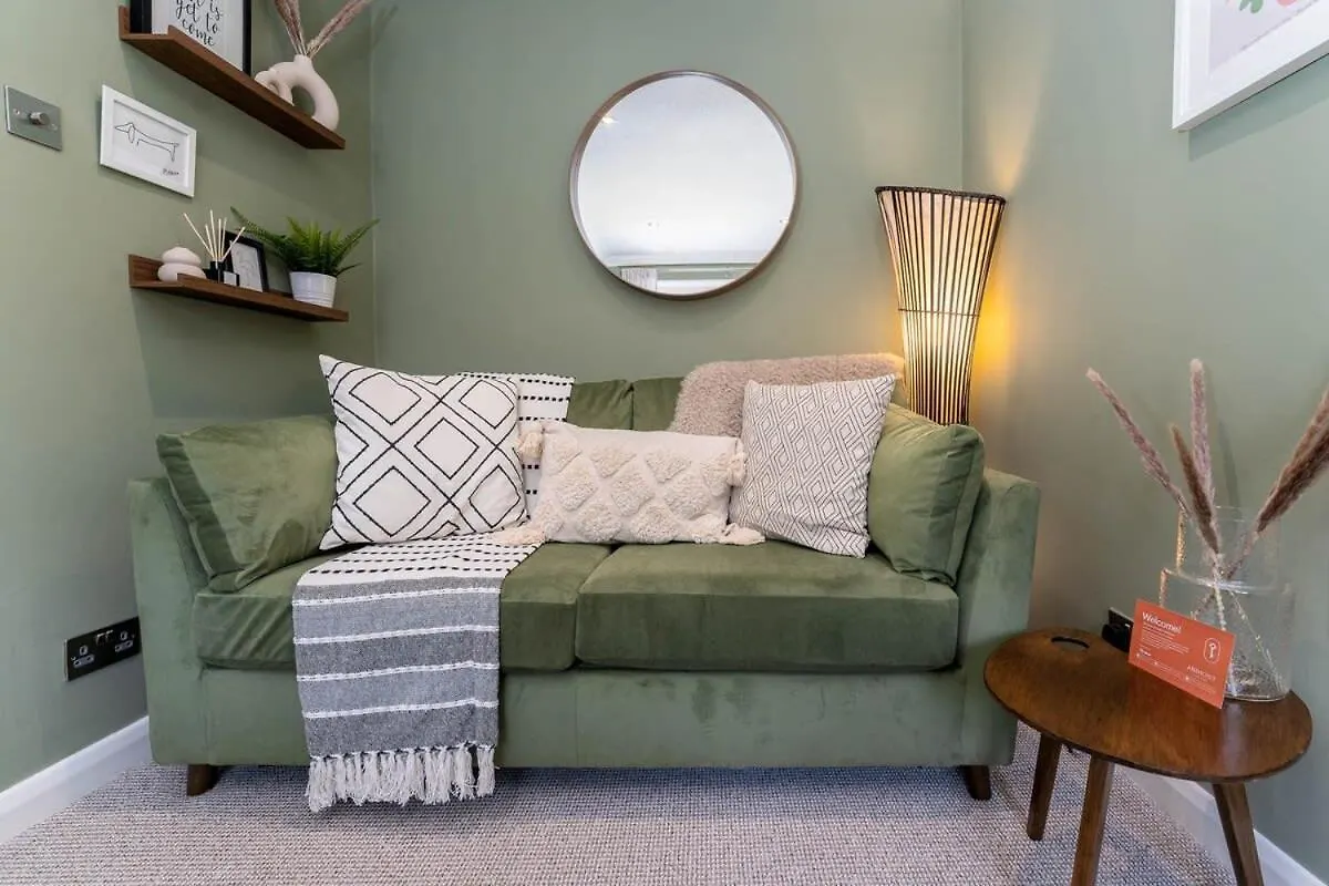 Host & Stay - Round Hill Apartment Брайтонн