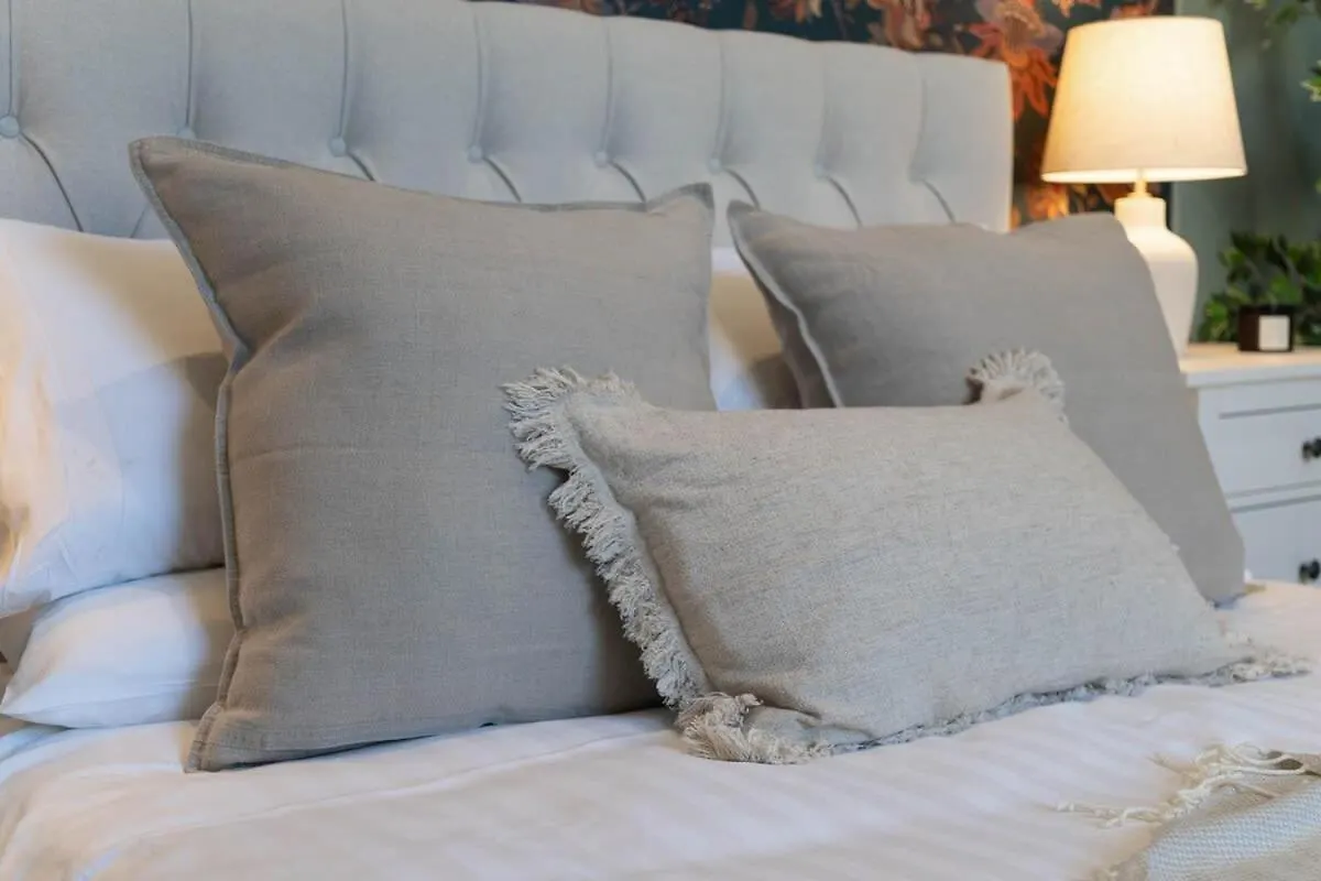 Host & Stay - Round Hill Apartment Брайтонн