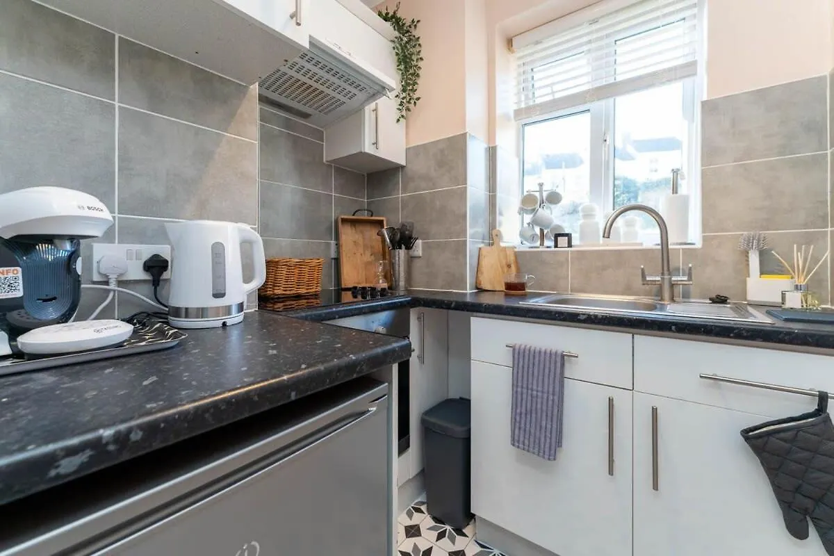 Host & Stay - Round Hill Apartment Брайтонн